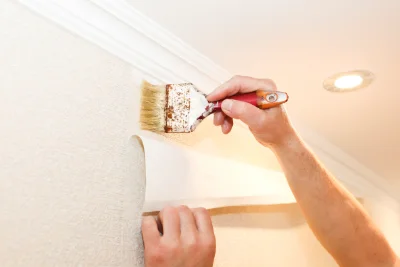 Pose de papier peint à Jouy-sur-Morin — revêtements muraux et toiles de verre